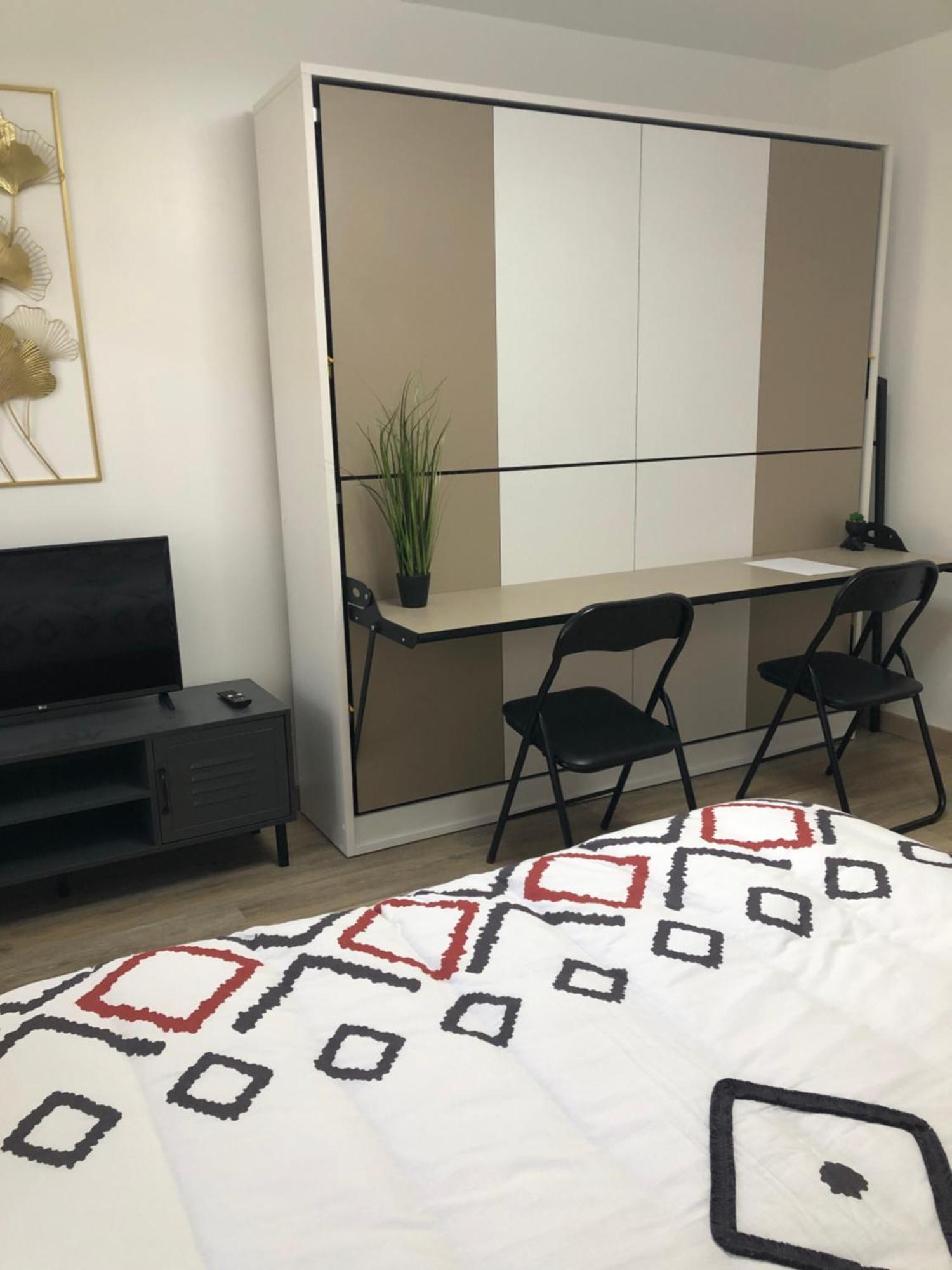 Appartement Chaleureux -Paris-Cdg-Rer B-Parc Des Expos De Villepinte-Disneyland-Asterix-Stade De France- Vaujours Dış mekan fotoğraf